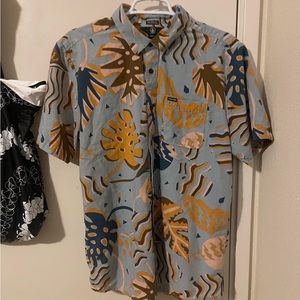 Volcom scrap floral short sleeve shirt